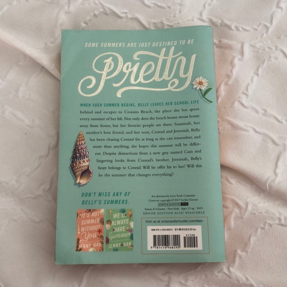 The Summer I Turned Pretty Book - Picture 2 of 2